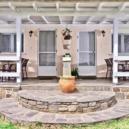 Nina Holidays Szikiá